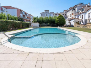 Apartment Puigmal by Interhome